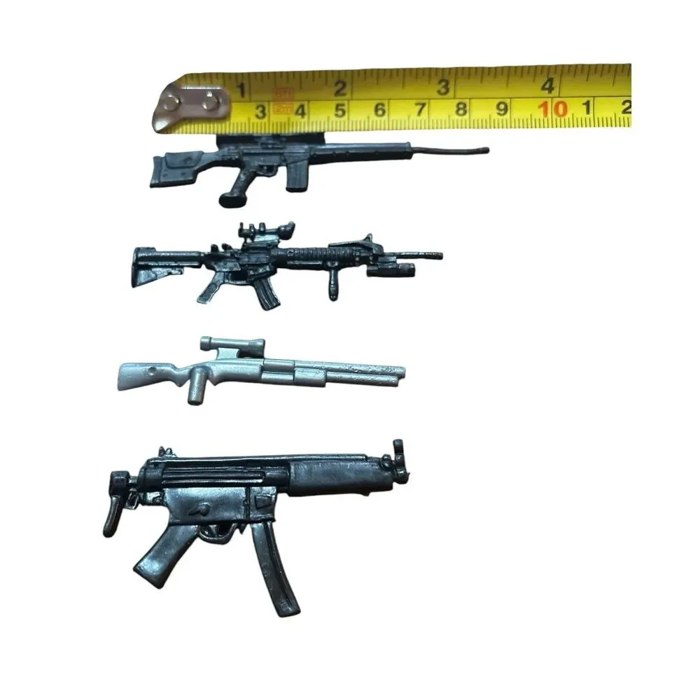 Action Figure Rifles Weapons Lot Of 4 Toy Figures Accessories